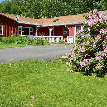 Cavalier Cottage B&B Shelburne Falls Exterior foto