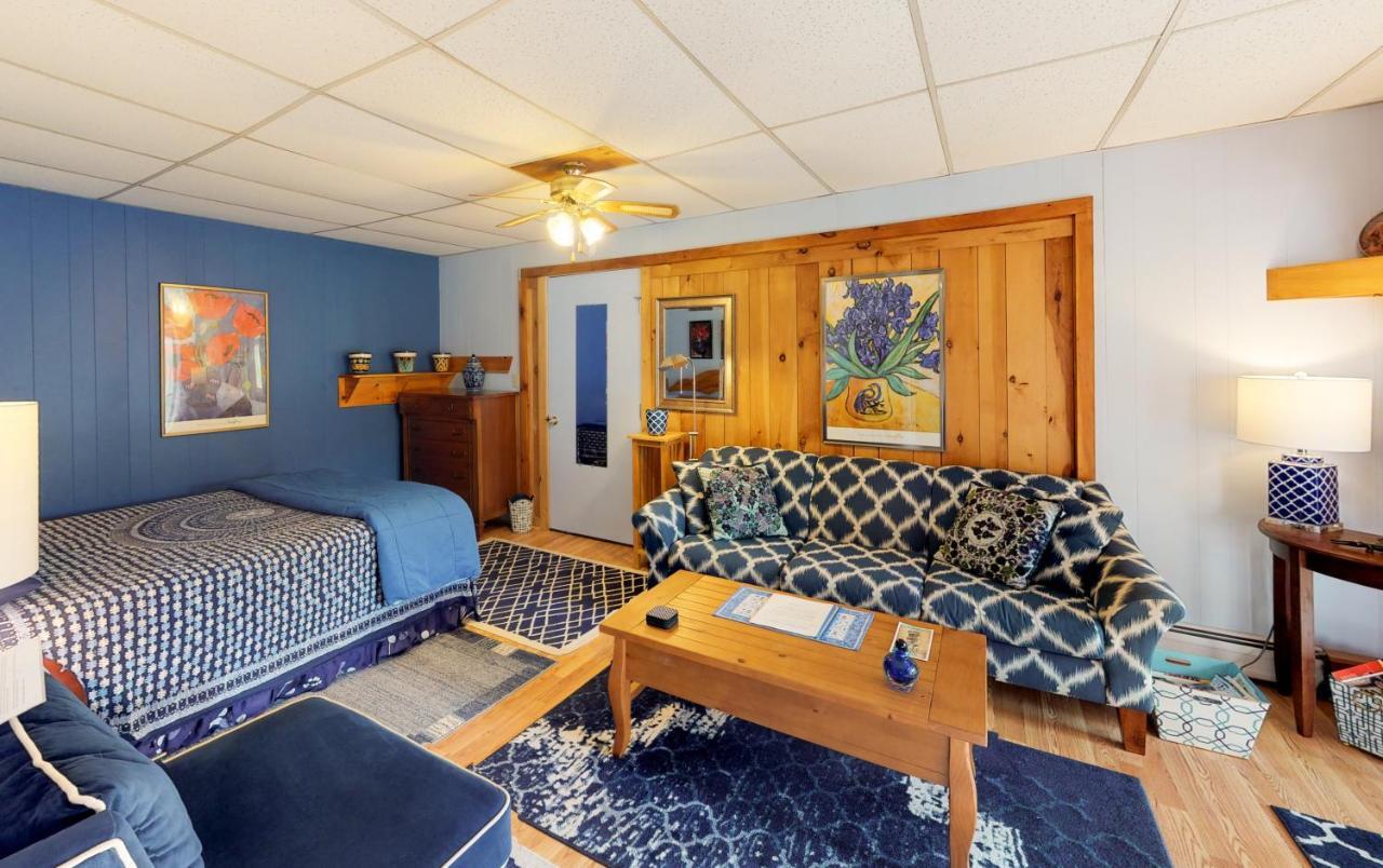 Cavalier Cottage B&B Shelburne Falls Exterior foto