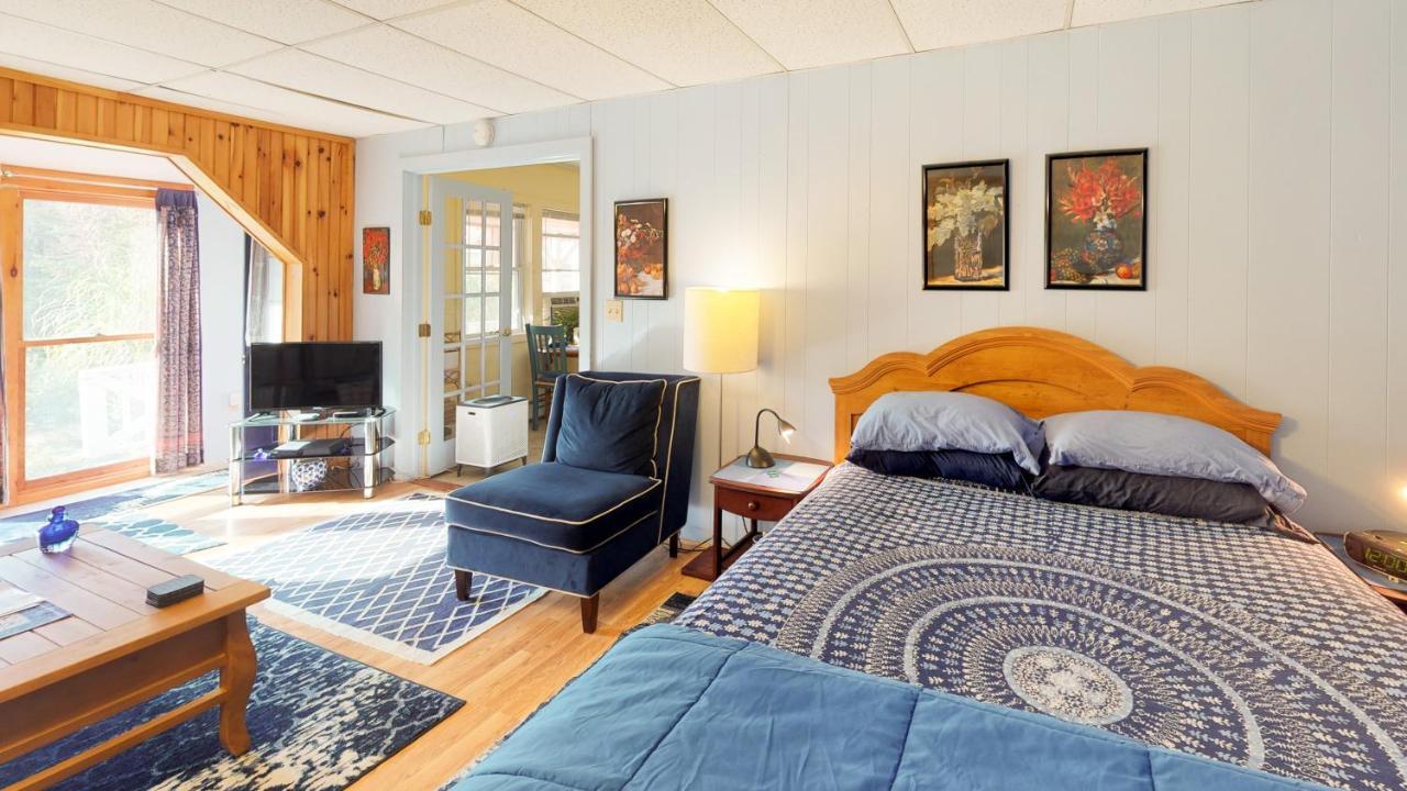 Cavalier Cottage B&B Shelburne Falls Exterior foto